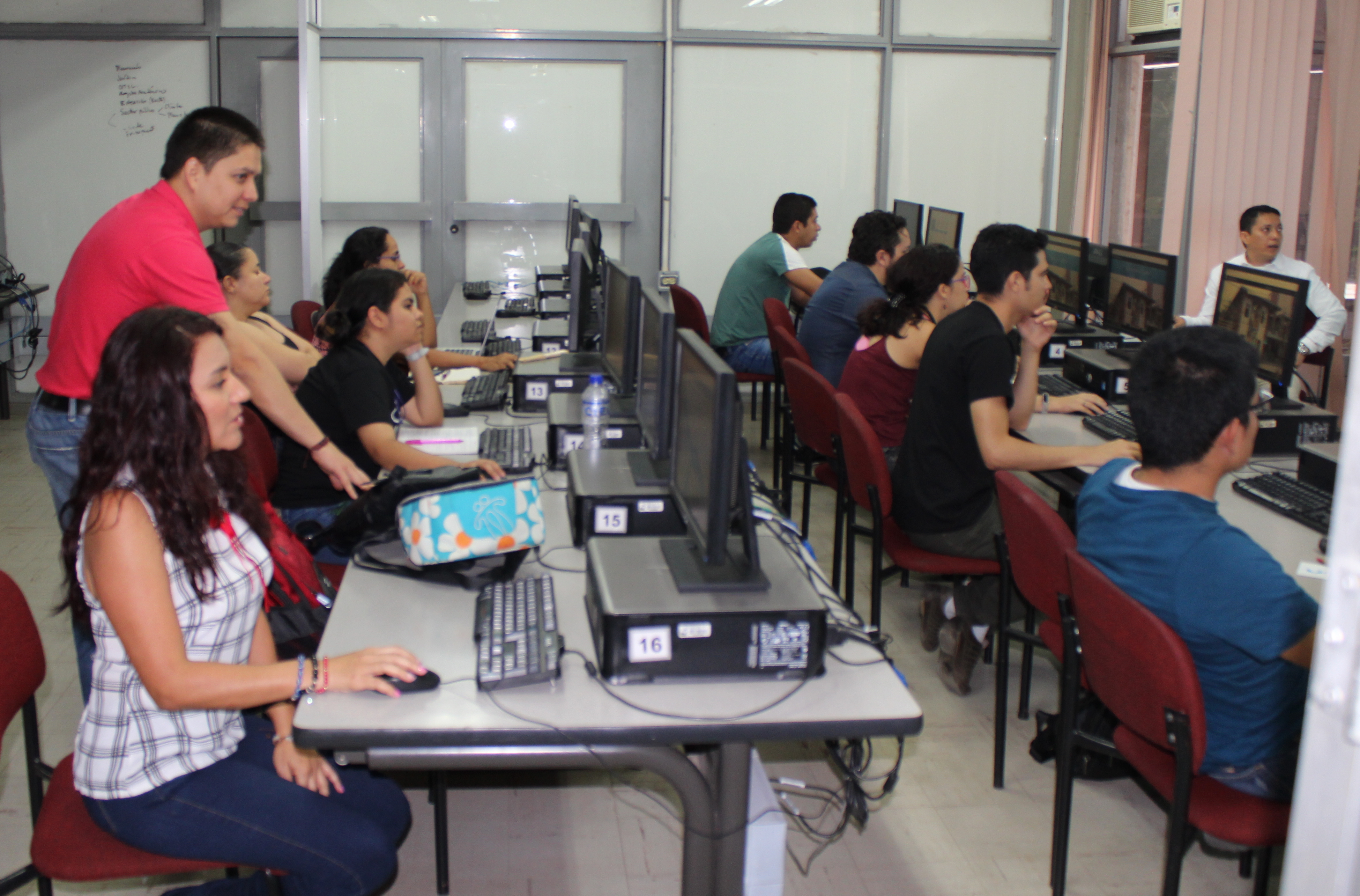 IDESC estuvo presente en el Festival de Datos Abiertos Cali 2017