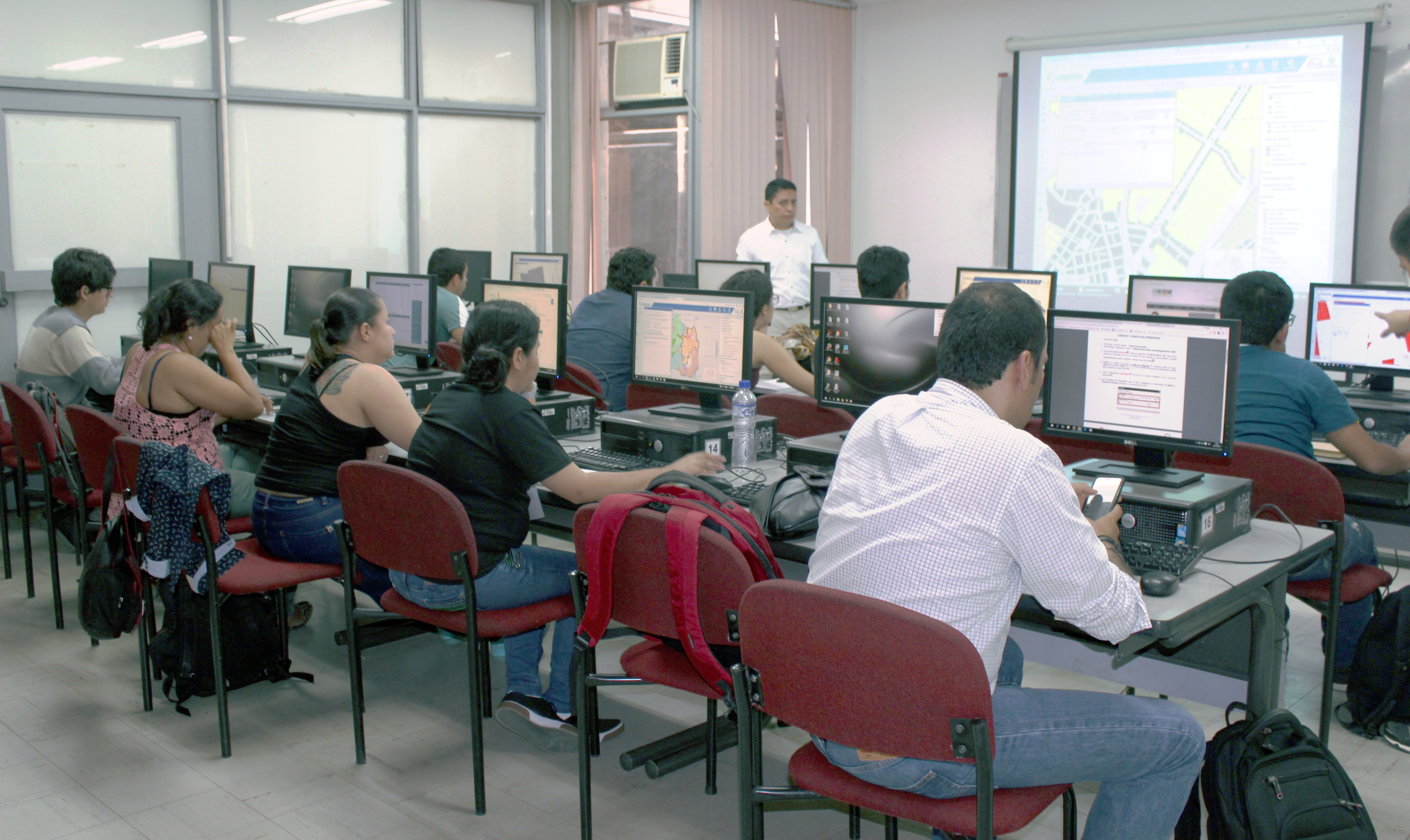 IDESC estuvo presente en el Festival de Datos Abiertos Cali 2017