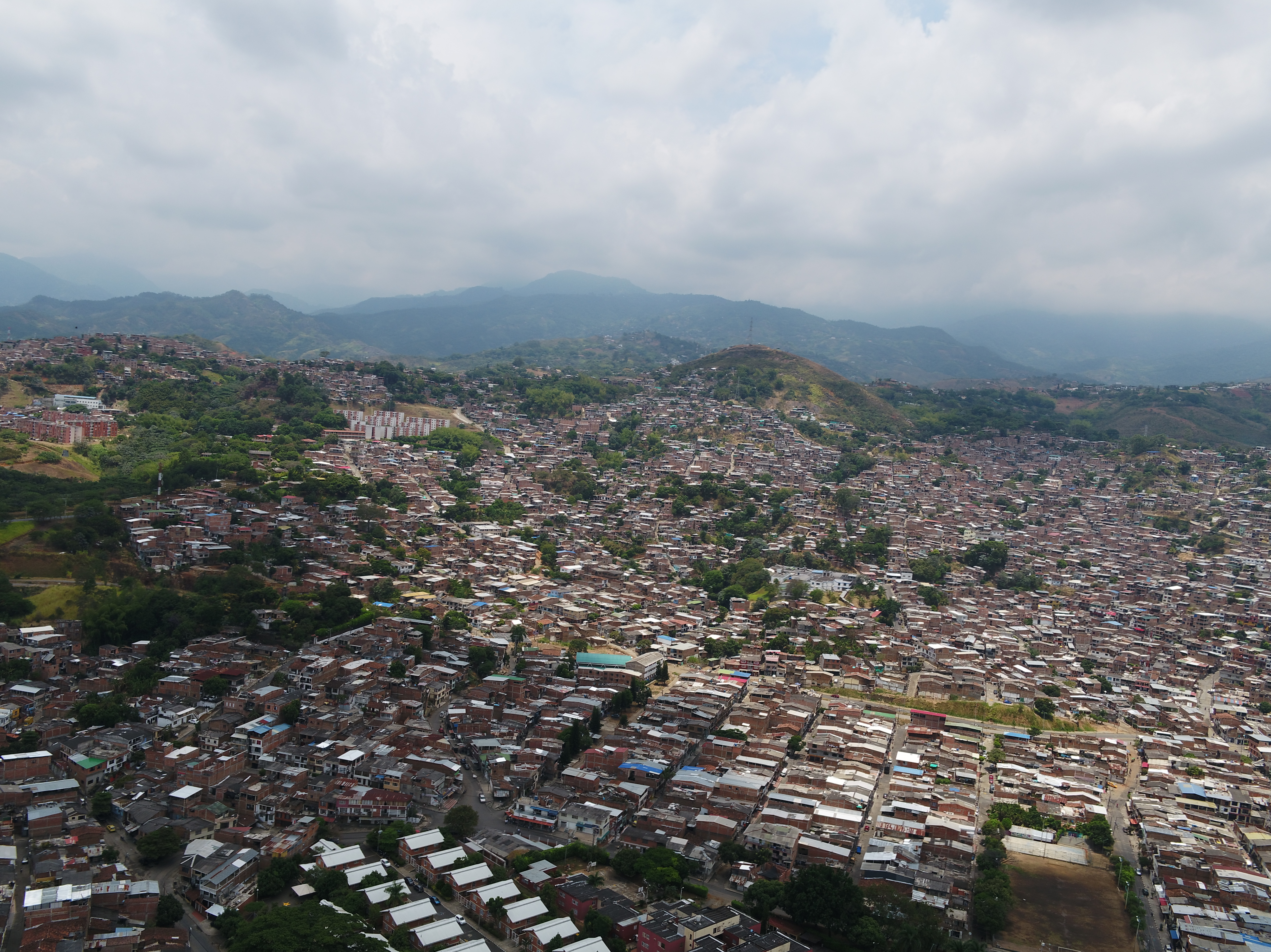 Imagen aérea de la avenida circunvalar entre carreras 70 y 83.