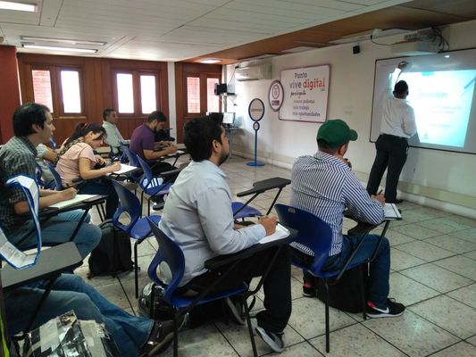 Taller Introducci&oacute;n Base de Datos y SGBD 2018