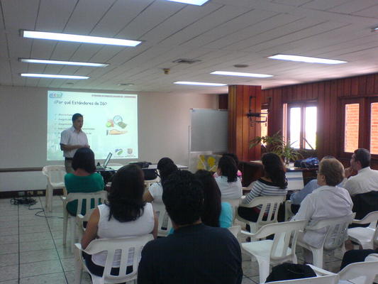 Taller de nivelaci&oacute;n conceptual en IDE