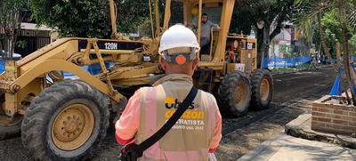 En El Troncal se renuevan v&iacute;as con recursos de los cale&ntilde;os