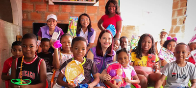 Bienestar Social lider&oacute; jornada de amor, alegr&iacute;a y juguetes para el disfrute de  ni&ntilde;as y ni&ntilde;os cale&ntilde;os