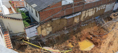 Suspenden obra tras colapso de estructura en el barrio Juanamb&uacute;