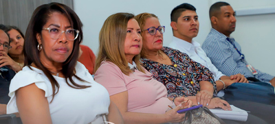 Directivos docentes celebraron proyecto de energ&iacute;a solar sostenible en sistema educativo oficial de Cali
