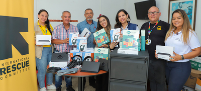 La Instituci&oacute;n Educativa Rep&uacute;blica de Argentina recibi&oacute; m&aacute;s de 90 herramientas tecnol&oacute;gicas