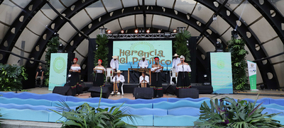 Los Gaiteros de San Jacinto cierran el I Encuentro Mundial de las Culturas Populares
