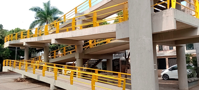 Embellecen puentes peatonales de la comuna 5 en Cali