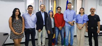 Seis ciudadanos adoptan a Colombia como su segunda naci&oacute;n en Santiago de Cali