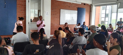 Comunidad y l&iacute;deres de la comuna 18 se declaran satisfechos con oferta de servicios de Desarrollo Econ&oacute;mico y el Sena