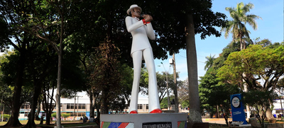 Una alameda multicolor adornar&aacute; al barrio Obrero