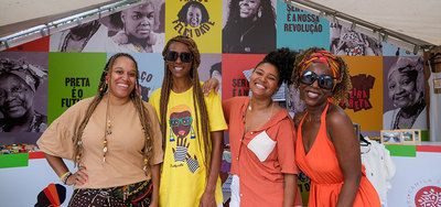 La moda y Artesan&iacute;as impactan en el Festival Petronio &Aacute;lvarez
