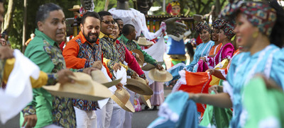 Este s&aacute;bado disfruta del Desfile de Colonias al ritmo del Pac&iacute;fico