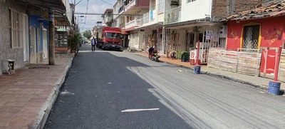 V&iacute;as del barrio Alirio Mora Beltr&aacute;n lucen renovadas con &lsquo;Obras de Coraz&oacute;n&rsquo;