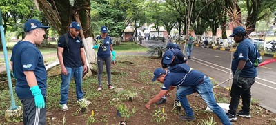 Se fortalece el v&iacute;nculo generacional entre j&oacute;venes y adultos mayores del Hospital Geri&aacute;trico San Miguel