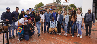 Periodistas de Cali recorrieron las obras de los &lsquo;Parques para la Vida&rsquo;