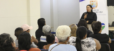 Se realiz&oacute; di&aacute;logo p&uacute;blico sobre discapacidad