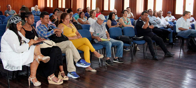 Ministerio de Educaci&oacute;n socializ&oacute; con comunidad educativa el avance de las 23 obras de infraestructura escolar