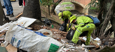 Continuamos recuperando la ciudad: ocho metros c&uacute;bicos de residuos fueron evacuados del r&iacute;o Cali