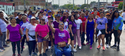 Con una &lsquo;Caminata P&uacute;rpura&rsquo;, abrazos y reaprendizajes, las mujeres disfrutaron de una manera muy especial la Ciclovida de Cali