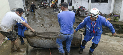 &iexcl;Sum&eacute;monos por Cali!  la campa&ntilde;a de donaciones por los damnificados del torrencial aguacero del 15 de mayo