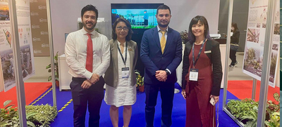 Delegaci&oacute;n de la Alcald&iacute;a, compuesta por el Director de Planeaci&oacute;n y el Subsecretario de Vivienda, represent&oacute; a Cali en la Cumbre Mundial de Ciudades en Singapur