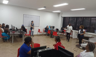 El CRAV capacita v&iacute;ctimas del conflicto armado para que hagan sus tr&aacute;mites en l&iacute;nea