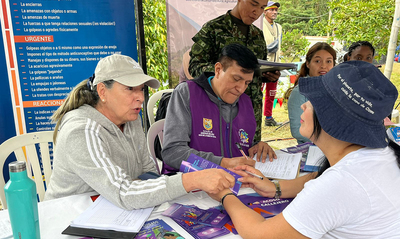La Feria de Servicios de la Alcald&iacute;a lleg&oacute; hasta la vereda Pe&ntilde;as Blancas, cuna del r&iacute;o Cali y en medio de los Farallones