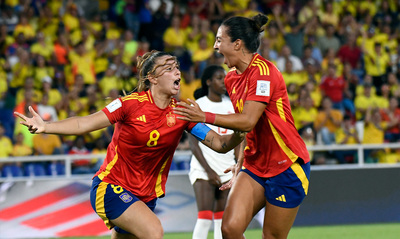 Sufriendo, Espa&ntilde;a derrot&oacute; 2-1 a Canad&aacute; en el Pascual y est&aacute; en cuartos de final del Mundial Femenino Sub-20