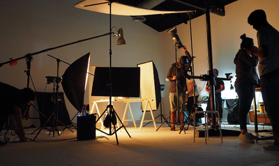Participa del Taller de Ley de Cine