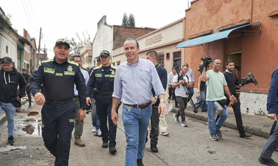&ldquo;Con el general Oviedo estamos recuperando la seguridad de Cali&rdquo;: Alcalde Eder, al celebrar ascenso del comandante de la Polic&iacute;a Metropolitana de Cali