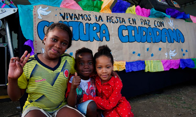 &lsquo;Vivamos la Fiesta en Paz&rsquo; lleg&oacute; con su mensaje de cultura ciudadana a las comunas 13, 14, 15 y 21 del oriente de Cali