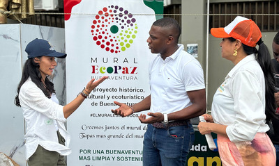 Alcald&iacute;a de Cali entrega 1.000.053 tapas pl&aacute;sticas a fundaci&oacute;n de Buenaventura: &iexcl;cada tapa cuenta para el mural m&aacute;s grande del mundo!