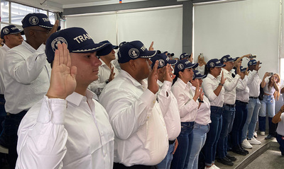 Movilidad refuerza capacidades con 24 nuevos agentes de tr&aacute;nsito para  fortalecer el orden en las v&iacute;as de Cali