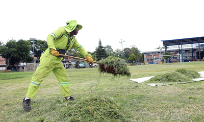 Nos pusimos la 10 en el barrio Uni&oacute;n de Vivienda Popular: recuperamos la cancha Cristo Maestre, cuna del f&uacute;tbol cale&ntilde;o