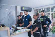 Autoridad sanitaria cierra establecimiento de procedimientos est&eacute;ticos clandestinos