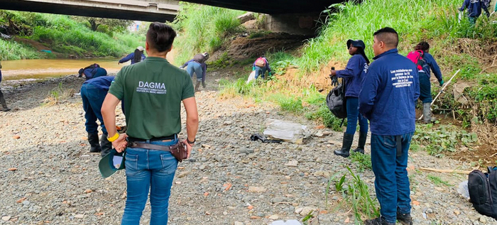 Trabajando en conjunto le cerramos la puerta al dengue