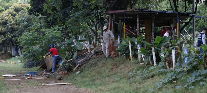 Recuperada zona en Brisas de Los &Aacute;lamos por comit&eacute; de invasiones