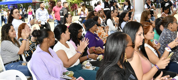 Alcald&iacute;a oferta programas de apoyo y protecci&oacute;n a las mujeres