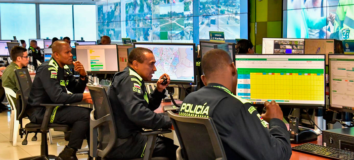 Conozca c&oacute;mo funciona la l&iacute;nea de atenci&oacute;n 123 y el monitoreo de seguridad permanente en Cali