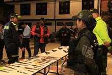 Autoridades desplegaron la operatividad del &acute;Plan Ne&oacute;n&rsquo; en la comuna 15 de Cali