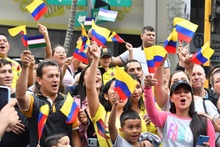Autoridades cale&ntilde;as ultiman detalles del desfile militar, como homenaje a la libertad y la paz de Colombia