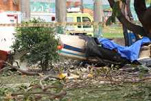 Autoridades inician investigaci&oacute;n tras siniestro a&eacute;reo en el barrio Jorge Isaacs de Cali