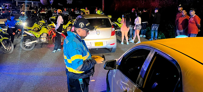 Con operativo y &lsquo;plan candado&rsquo;, autoridades de Cali garantizan  seguridad y tranquilidad en la v&iacute;a al mar