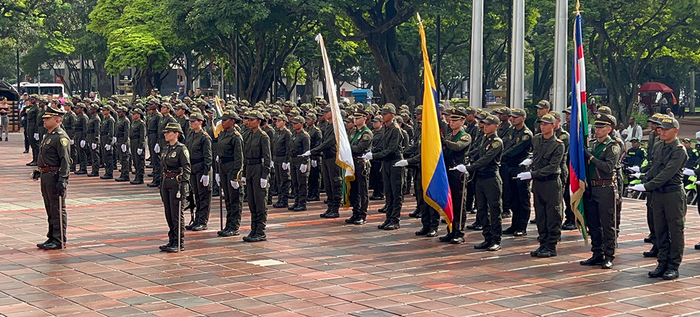 Cali refuerza su seguridad con 287 nuevos auxiliares de polic&iacute;a