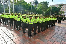 Desde hoy, 100 polic&iacute;as de tr&aacute;nsito trabajar&aacute;n en equipo con los agentes de Movilidad: as&iacute; se recupera el orden en las calles de Cali