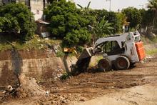 300 toneladas de residuos se han retirado del Canal Oriental de aguas lluvias