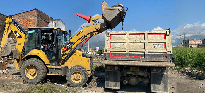Plan de Recuperaci&oacute;n y Revitalizaci&oacute;n del Centro de Cali: en una semana se han recogido m&aacute;s de 400 metros c&uacute;bicos de residuos