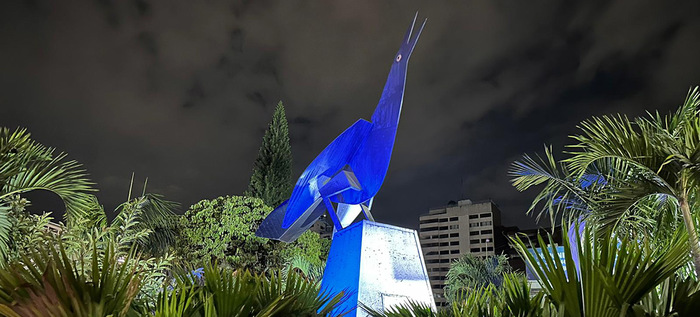 El azul brillar&aacute; en nueve hitos ornamentales de Santiago de Cali para celebrar el D&iacute;a del Padre
