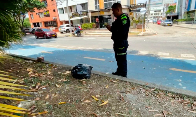 &lsquo;M&aacute;s cultura, menos multas&rsquo;: autoridades multan a ciudadana por promover que habitantes en situaci&oacute;n de calle arrojaran escombros en un separador vial